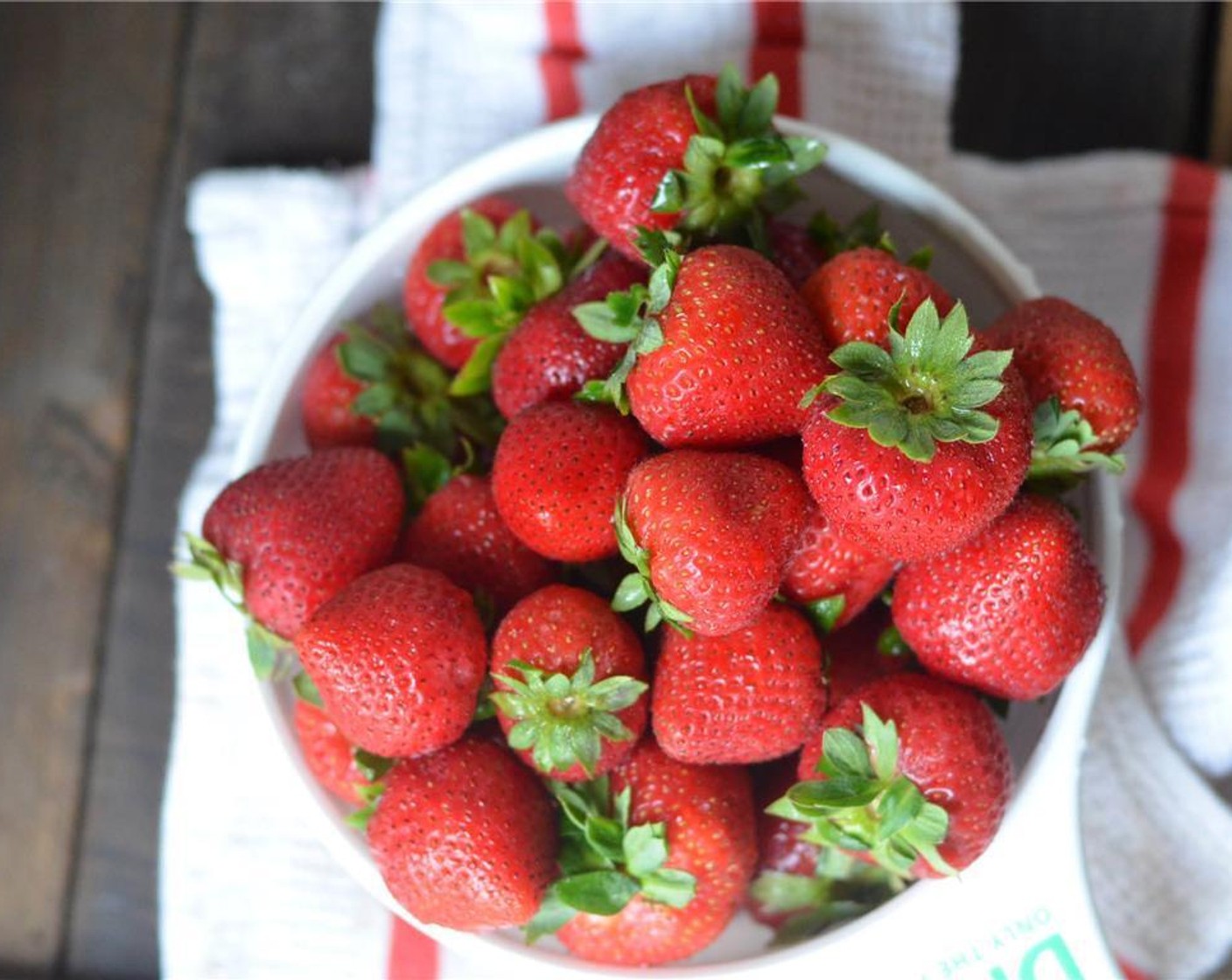 step 1 Clean the Fresh Strawberries (4 cups).