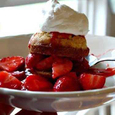 Muffin Strawberry Shortcake Recipe | SideChef