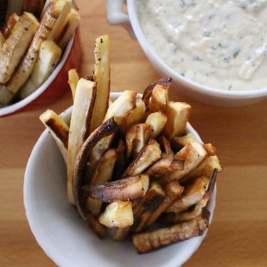 Parsnip Fries with Dip Recipe | SideChef