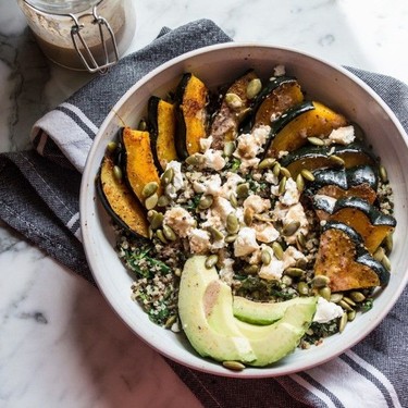 Roasted Acorn Squash and Quinoa Power Bowl Recipe | SideChef