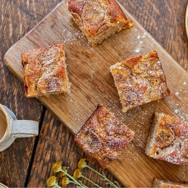 Moist Vegan Banana Cake Recipe | SideChef
