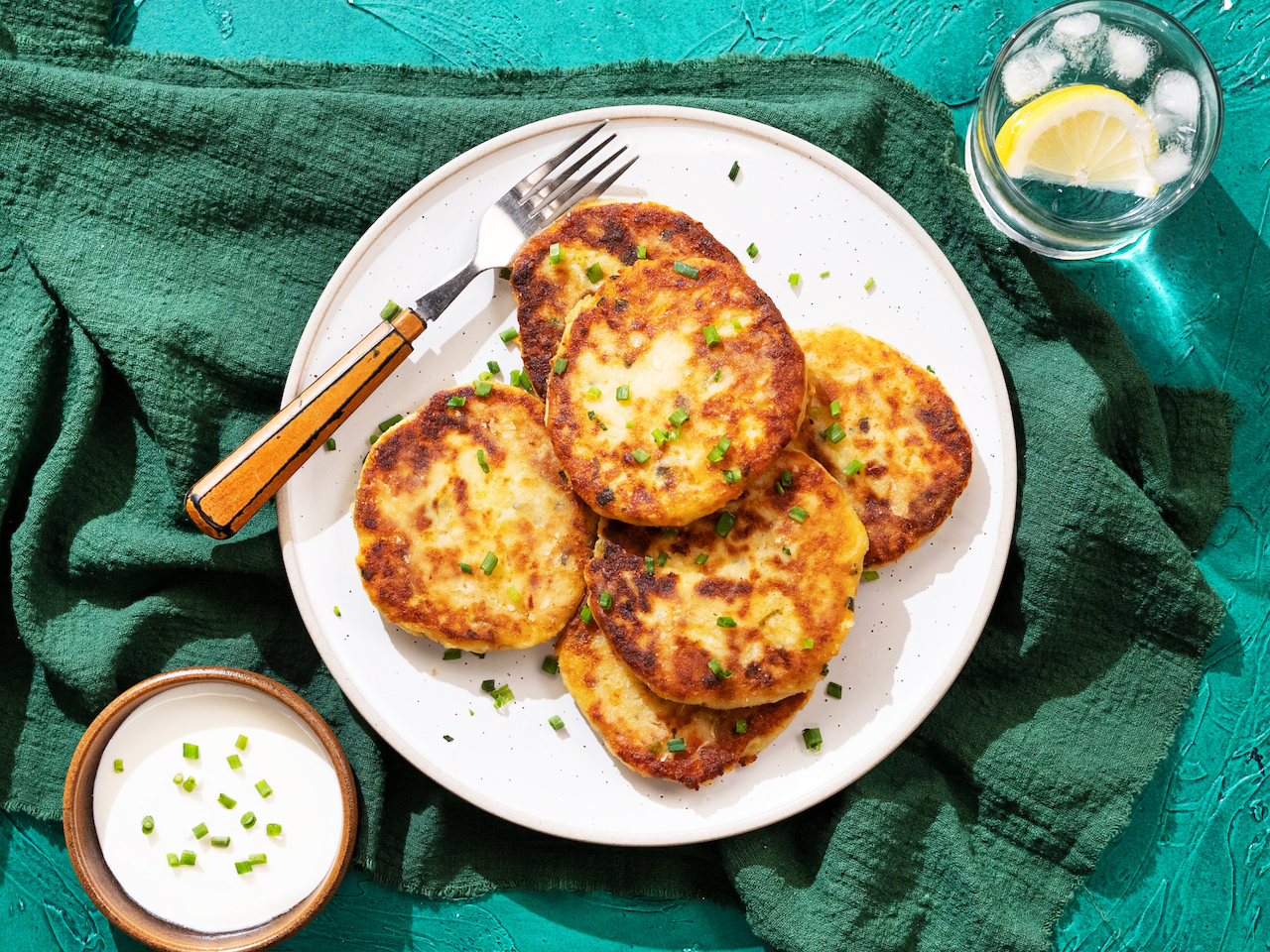Aggregate more than 113 cheese stuffed potato cakes super hot