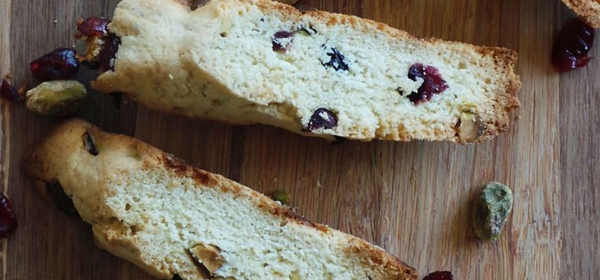 Cranberry Pistachio Biscotti Recipe | SideChef