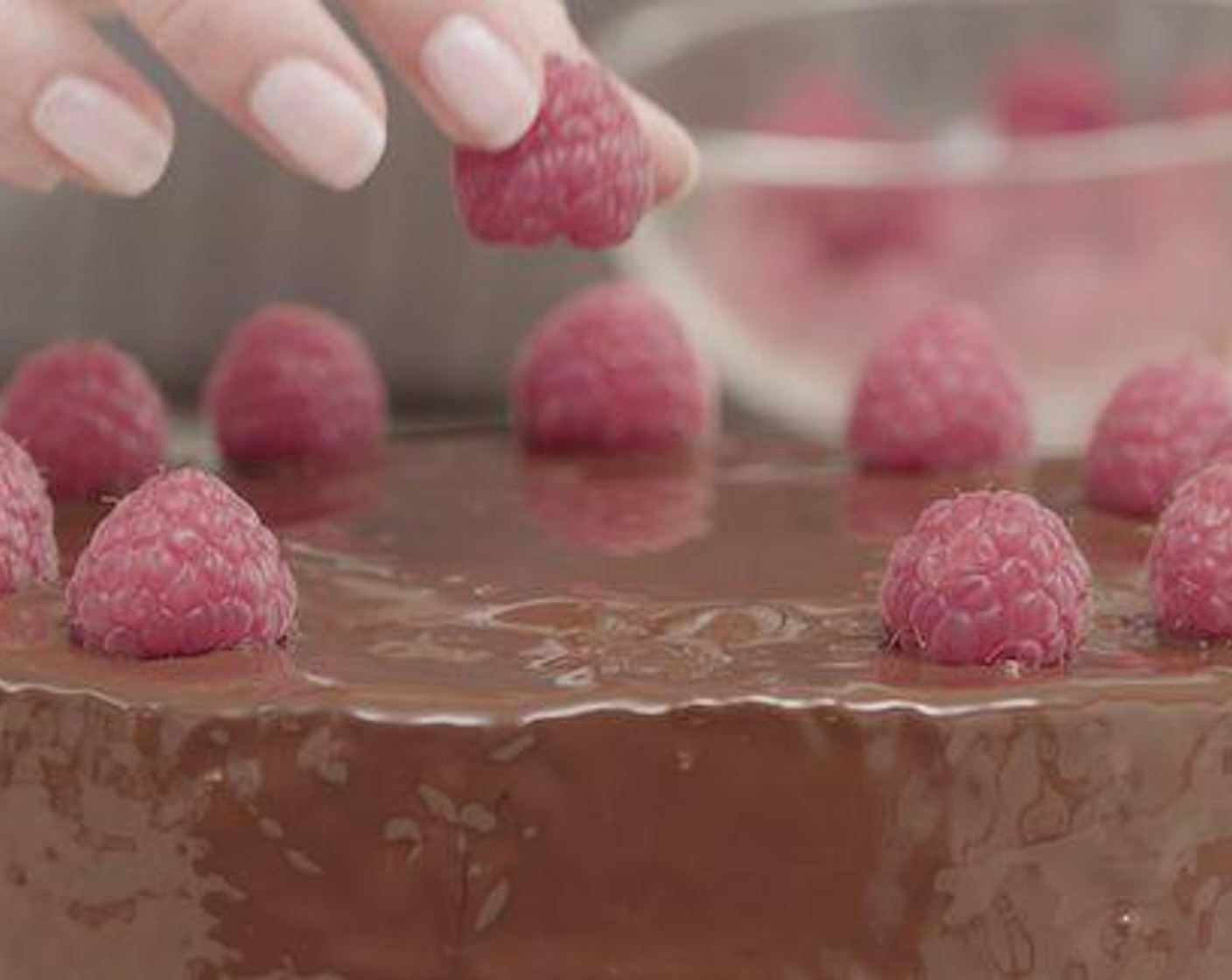 step 5 Allow the chocolate to cool for at least 10 minutes before adding any garnish.