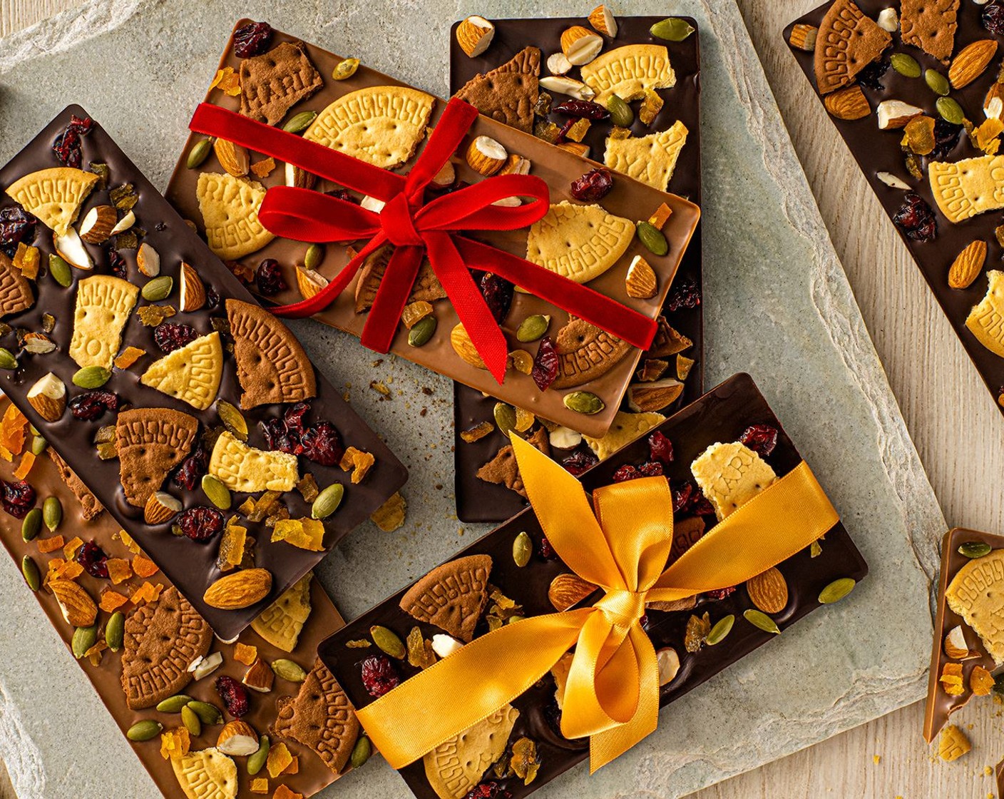 Easy Maria Cookie Chocolate Bar