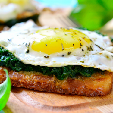 Spinach & Egg Breakfast Toast Recipe | SideChef
