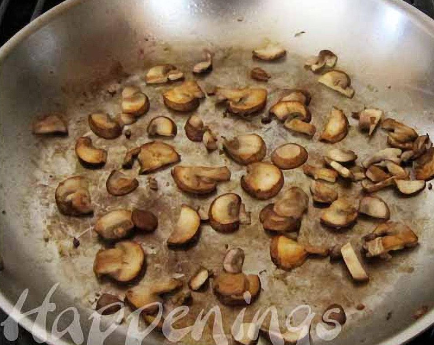 step 10 Cook the mushrooms in batches, first add some olive oil to the pan and some Butter (2 Tbsp). Then add 1/5 of the mushrooms, so they are in one layer with space.