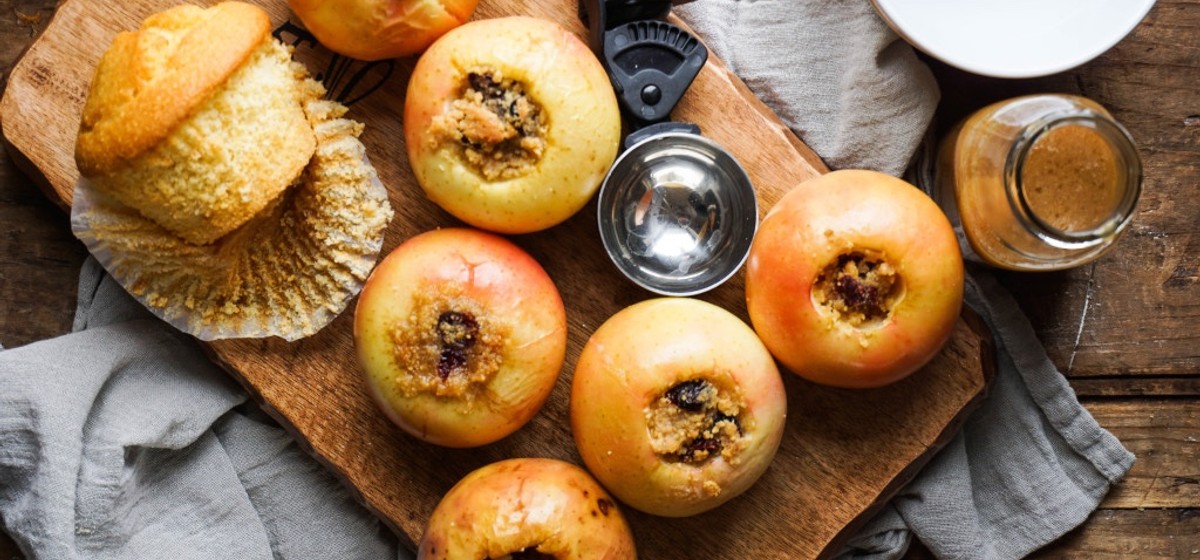 Cornbread and Cranberry Stuffed Apples Recipe | SideChef