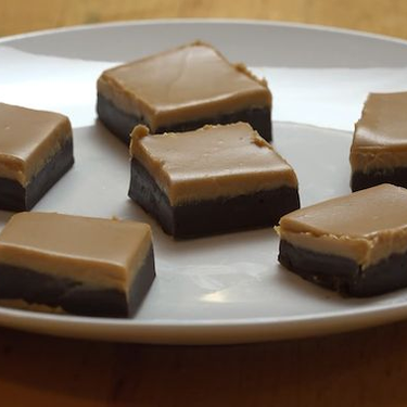 3 Ingredient Chocolate Peanut Butter Fudge Recipe | SideChef