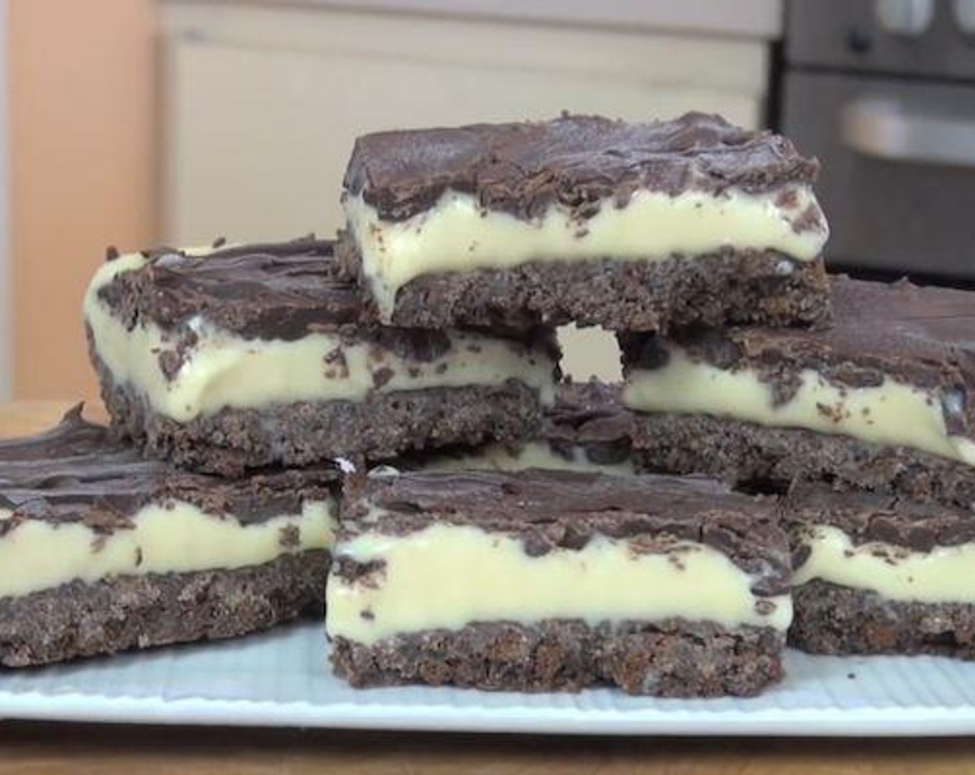No-Bake Chocolate Caramel Slice