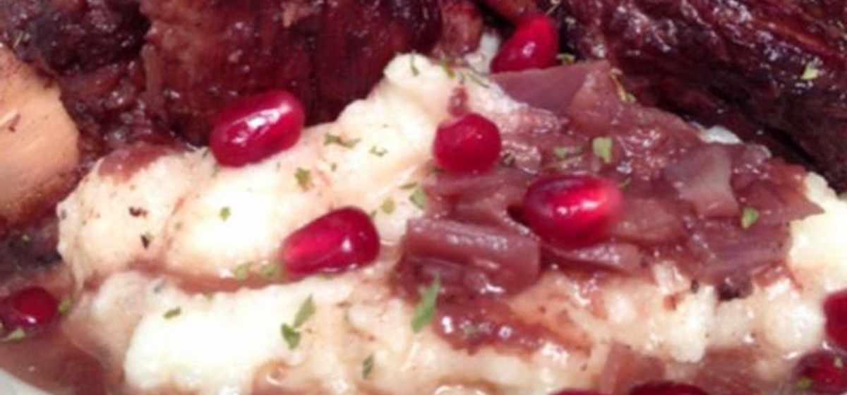 Pomegranate Braised Short Ribs Recipe | SideChef