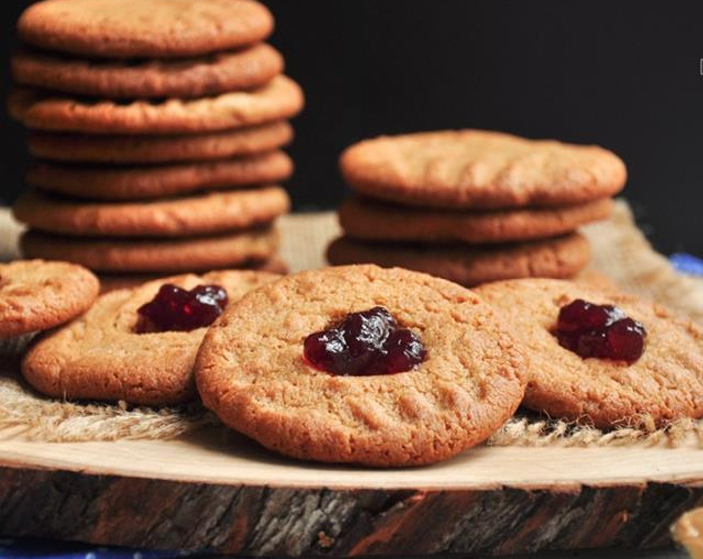 Easy Peanut Butter and Jelly Cookies