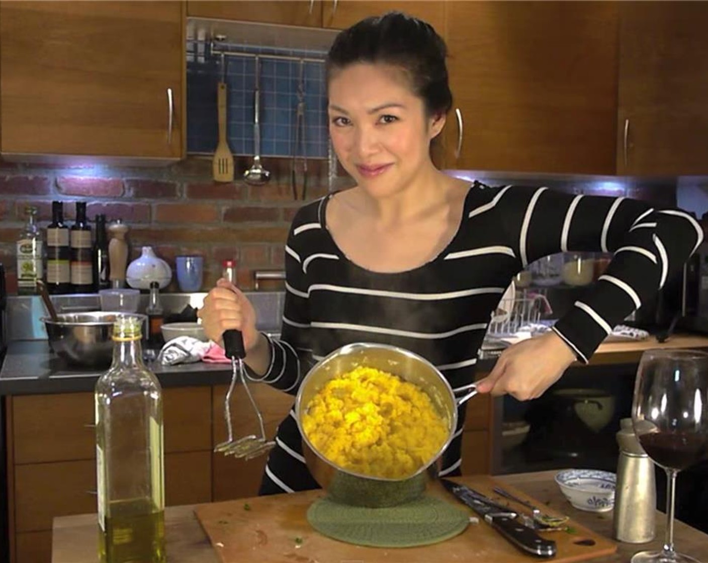 step 12 When the potatoes and squash are done, drain, season with Salt (to taste) and Ground Black Pepper (to taste). Add Butter (2 Tbsp) and olive oil. Mash until the mixture are smooth.