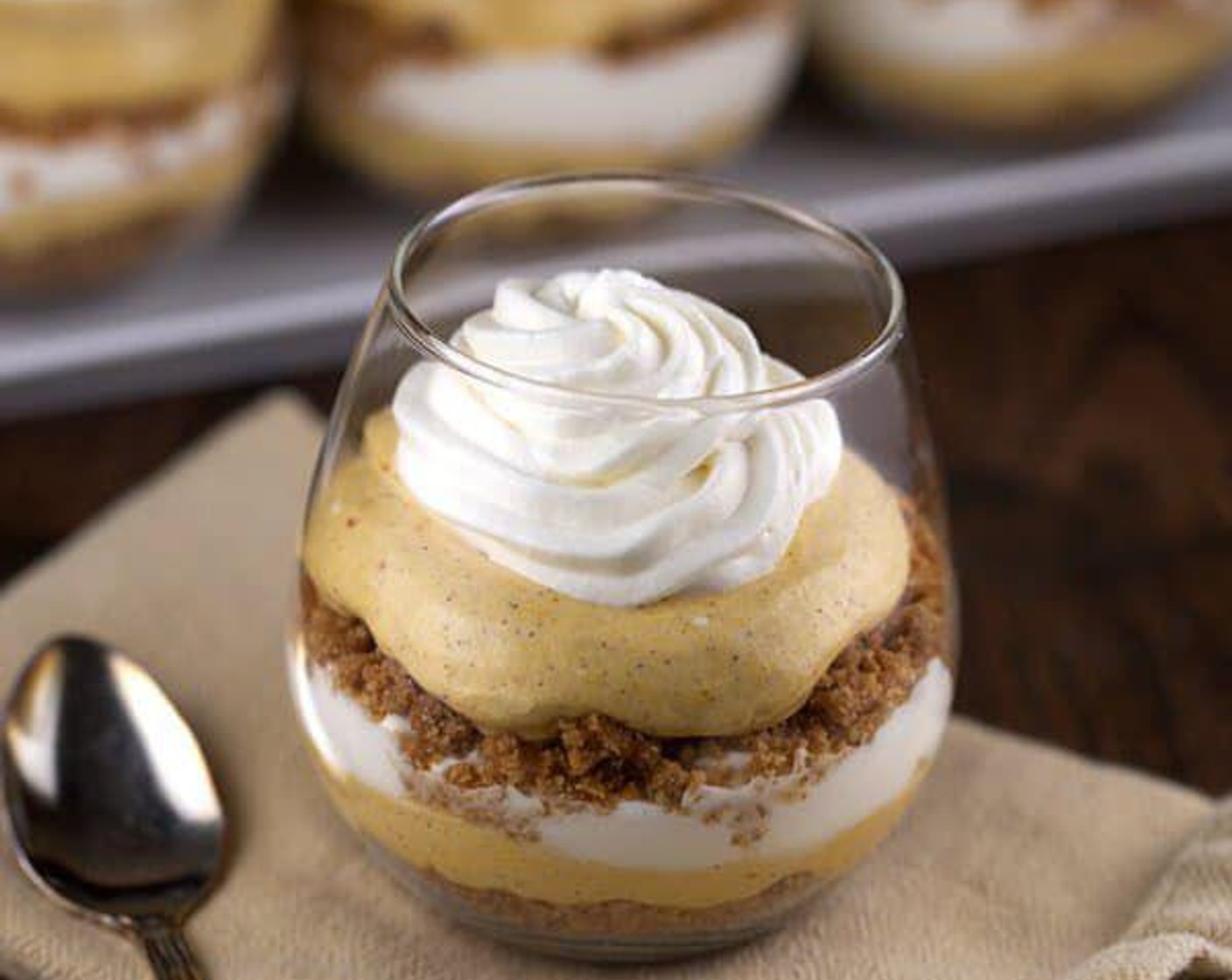 No Bake Pumpkin Cheesecake Cups