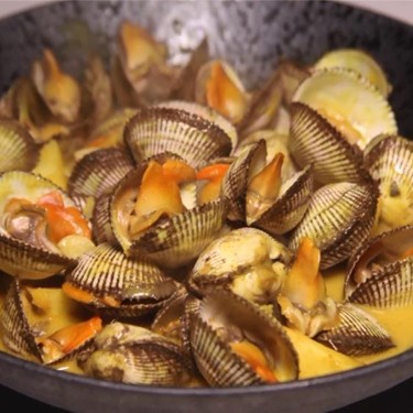 Red Clam Curry Recipe | SideChef