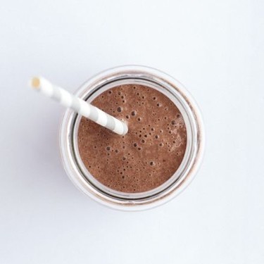 Super Cacao & Banana Shake Recipe | SideChef