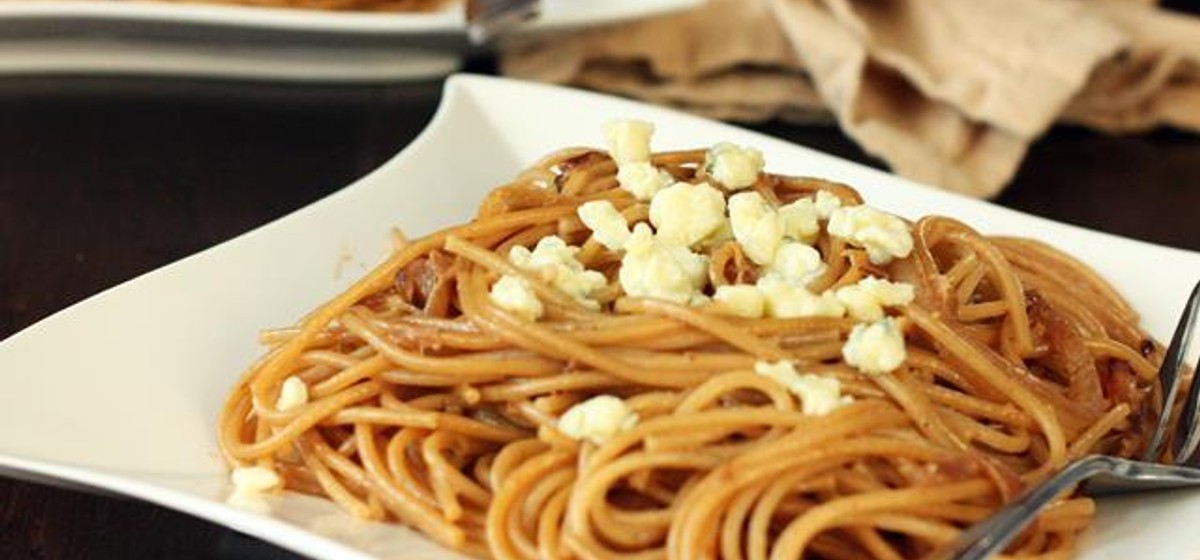 Spaghetti with Caramelized Onions & Mushrooms Recipe | SideChef