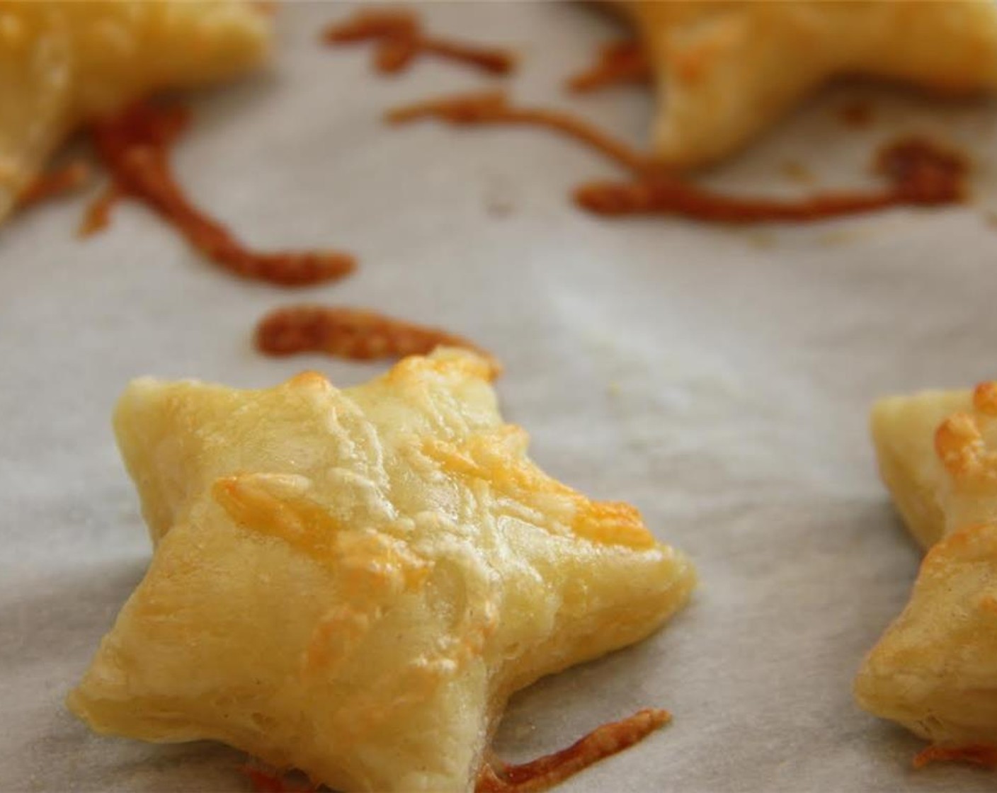 step 6 Bake for 10 minutes or until cheese has melted and pastry puffed.
