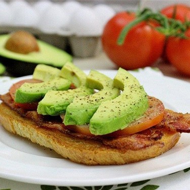 California Egg in the Hole Sandwiches Recipe | SideChef