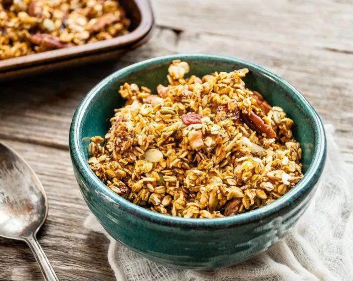 Crunchy Pumpkin Nut Granola  Recipe | SideChef