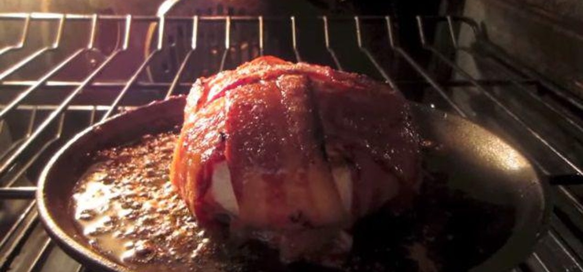 Maple Bacon Baked Brie Recipe | SideChef