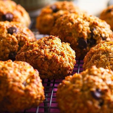 Banana and Oat Cookies with Chocolate Chips Recipe | SideChef