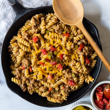 One Pot Cheeseburger Pasta Recipe | SideChef