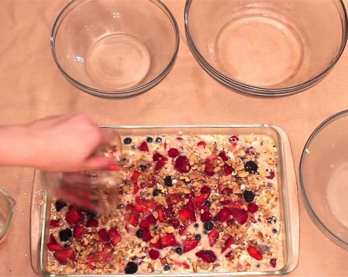 step 6 Top with remaining fresh mixed berries, walnuts, and Brown Sugar (1 handful).