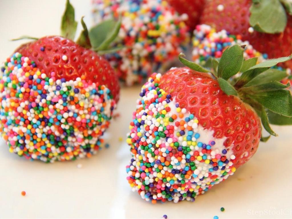 Step 4 of Confetti Dipped Strawberries Recipe: Serve and enjoy!