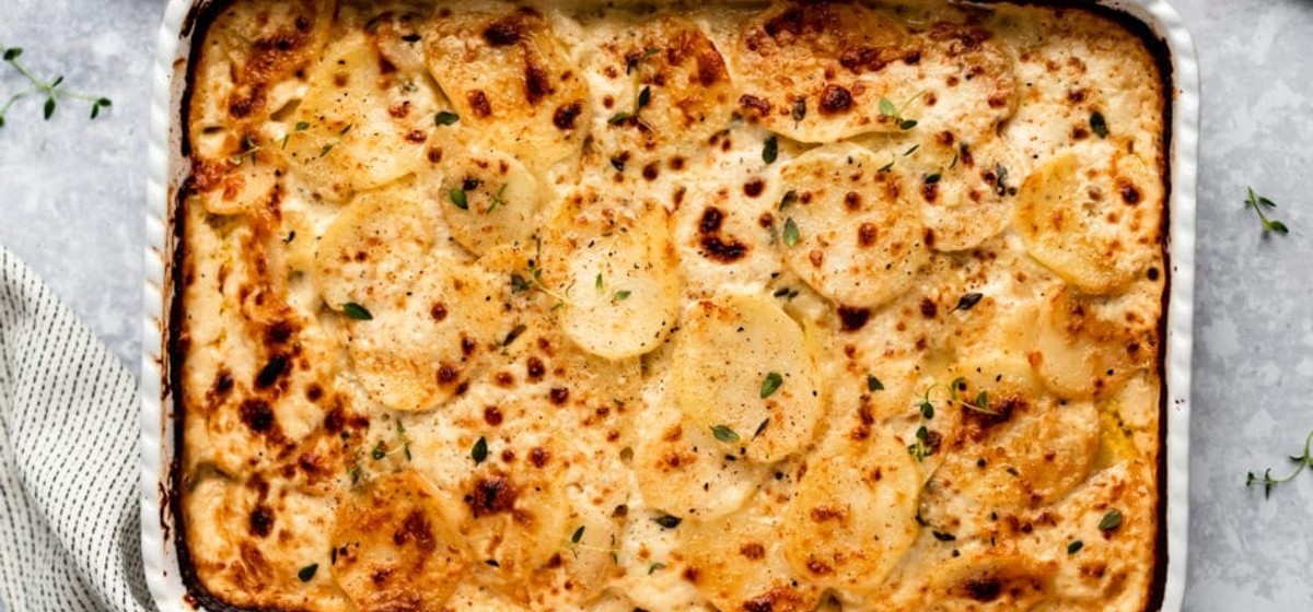 Cheesy Scalloped Potatoes Recipe | SideChef