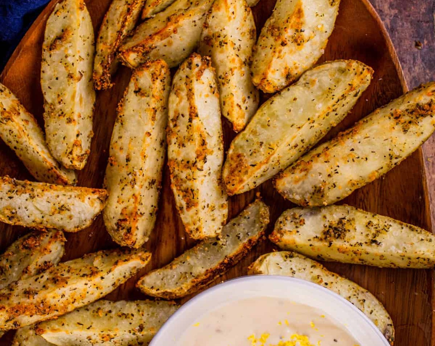 Crispy Potato Wedges with Lemon Aioli