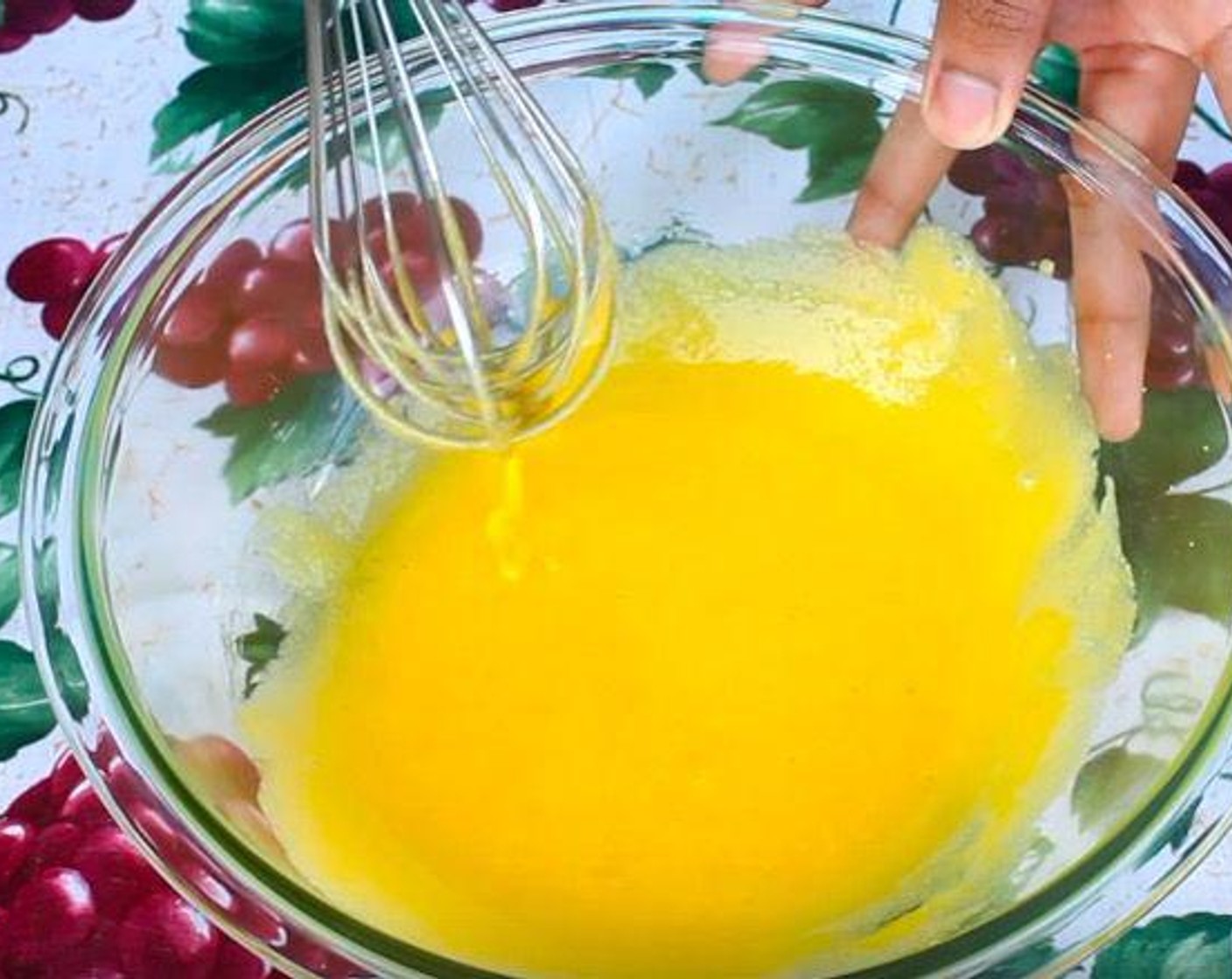 step 2 In a mixing bowl, add Eggs (6) and Caster Sugar (1/2 cup). Whisk together.