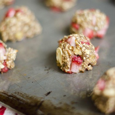 Strawberry Chia Oat Bites Recipe | SideChef