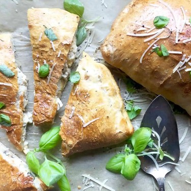 Chicken and Mushroom Calzone Recipe | SideChef