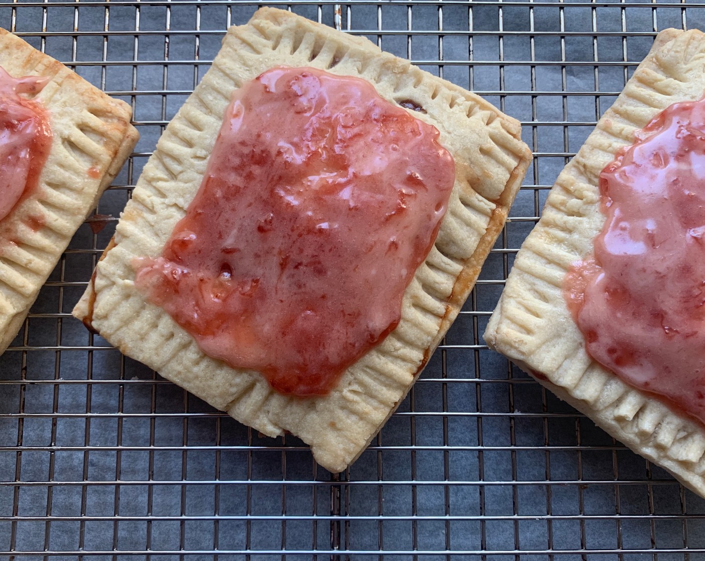 Homemade Strawberry Pop-Tarts