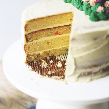 Classic Vanilla Cake Recipe | SideChef