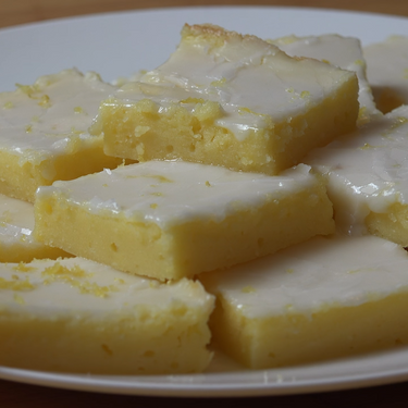 Lemon Cream Cheese Brownies Recipe | SideChef