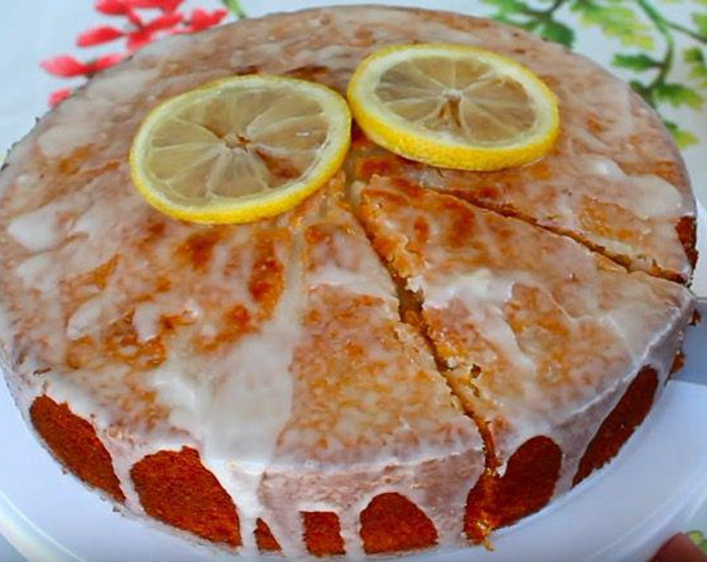 Lemon Cake with Lemon Glaze