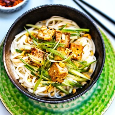 Cold Soba Noodles with Tofu and Sesame Sauce Recipe | SideChef