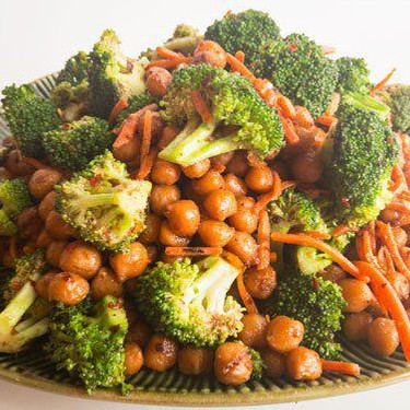 Vegan Thai Peanut Chickpeas Recipe | SideChef