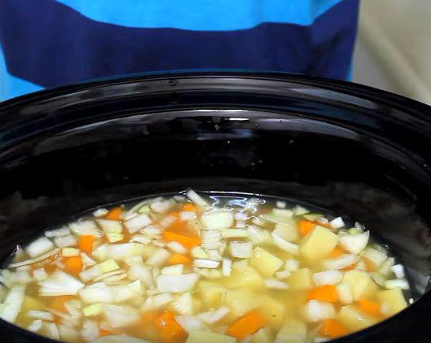 step 1 Place Potatoes (2 lb), Carrot (1), Onion (1), Chicken Broth (3 cups) and Salt (to taste). Cover, cook on LOW 6 to 7 hours or on HIGH 3 to 3-1/2 hours or until vegetables are tender/soft.