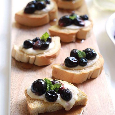 Roasted Grapes with Burrata Cheese Toast Recipe | SideChef