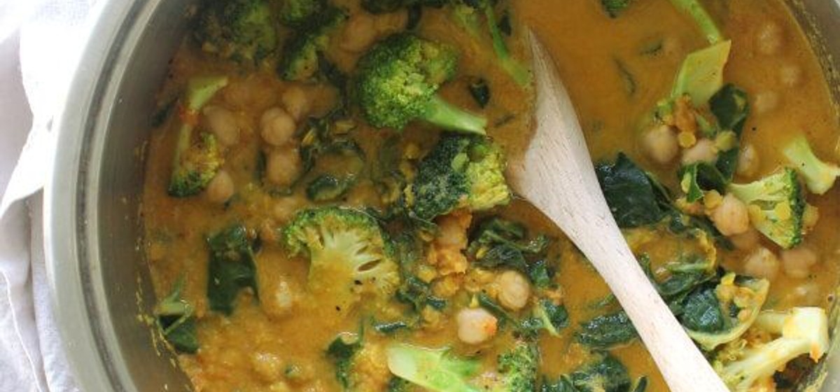 Chickpea, Tomato, and Spinach Curry Recipe SideChef