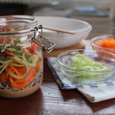 Peanut Soba Noodle Jar Recipe | SideChef