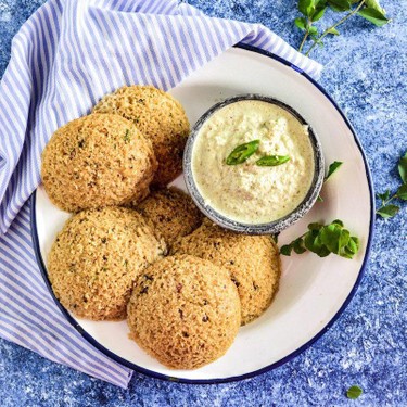 South Indian Steamed Semolina Cakes (Rava Idli) Recipe | SideChef