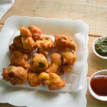 Broccoli Pakora | Broccoli Fritters Recipe | SideChef