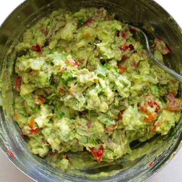 Classic Guacamole Recipe | SideChef