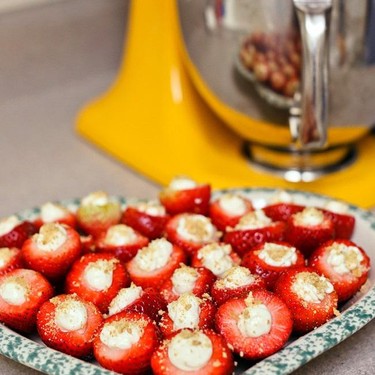 Cheesecake Filled Strawberries Recipe | SideChef