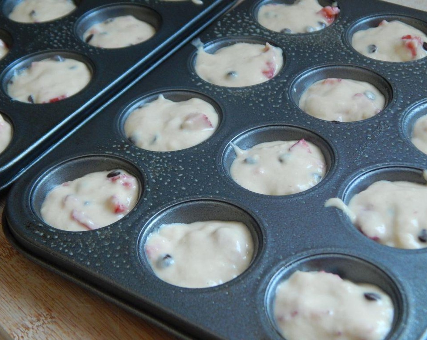 step 5 Fill your muffin tin almost to the top with the mixture.