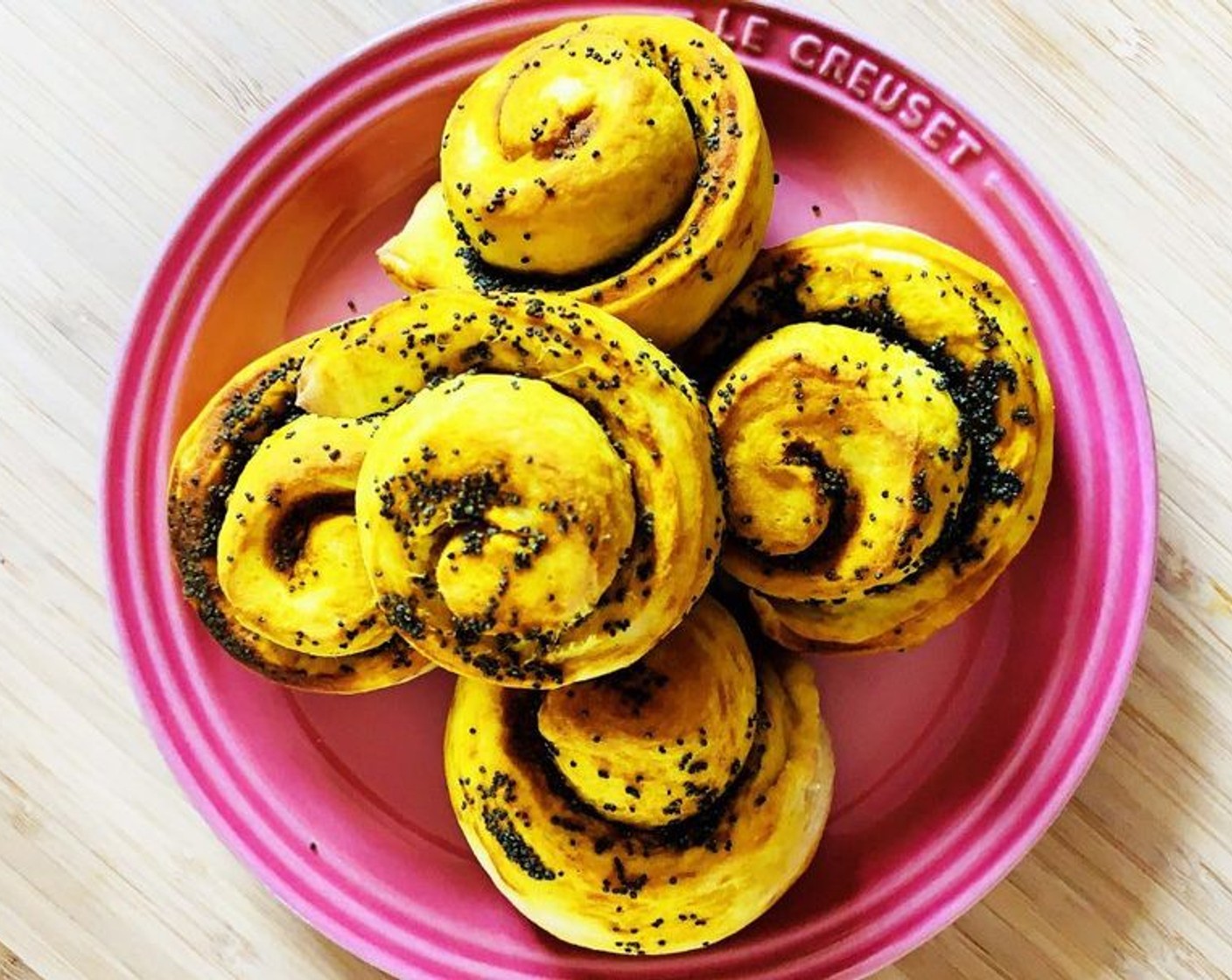 Fermented Turmeric & Poppy Seed Bread Rolls